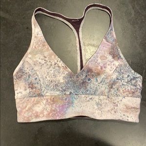 Lululemon size 0 reversible sports bra